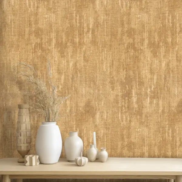 کاغذ دیواری پتینه قهوهای کد 10142 روی دیوار پذیرایی